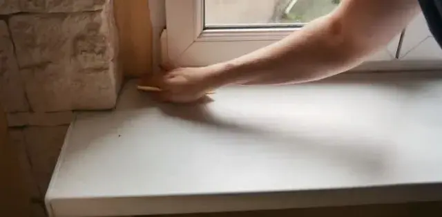 Czym pomalować parapet, aby uzyskać trwały i estetyczny efekt?